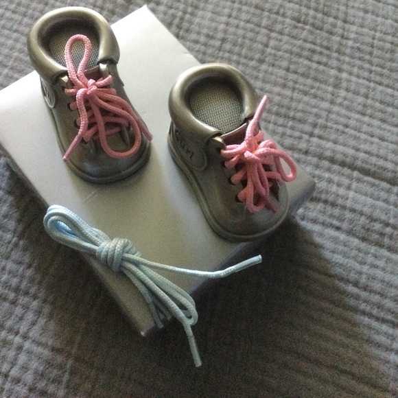 BNIB Baby’s First Tooth & Curl Booty Keepsake Set - Picture 3 of 3